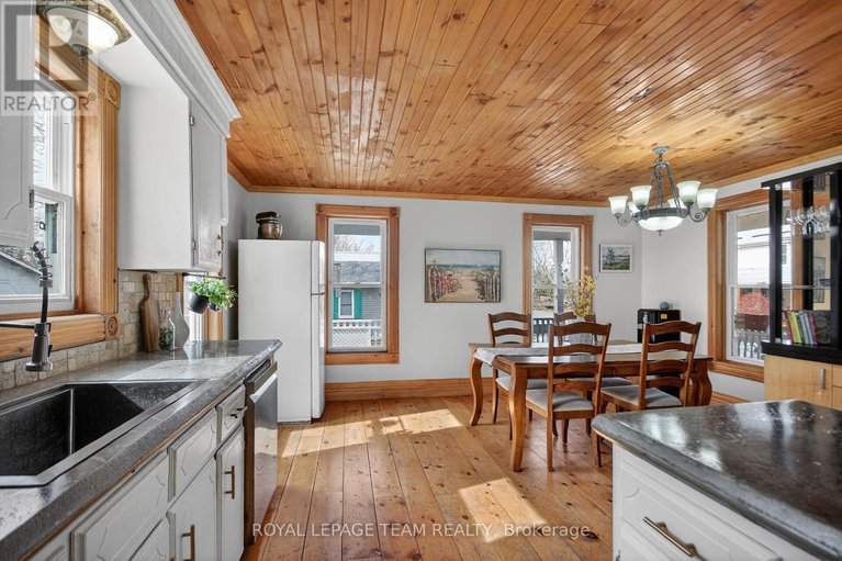 29560041/12332-county-rd-5-road/south-dundas-williamsburgh-twp/south-dundas/ontario/K0C2H0_15