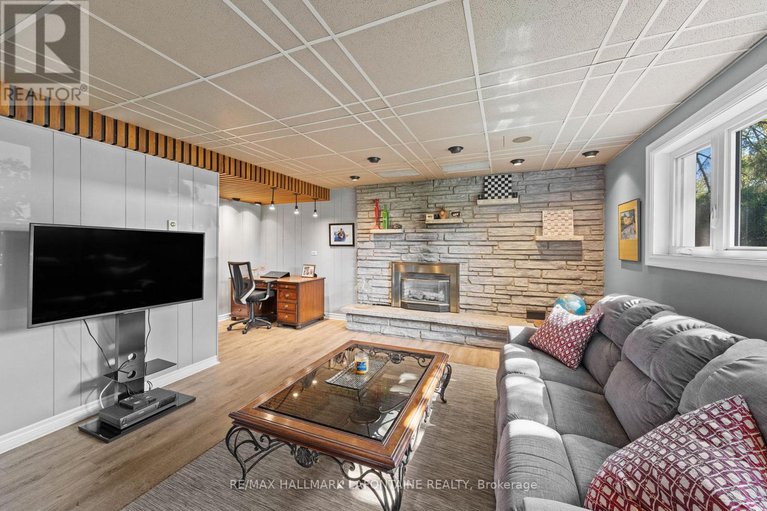 29134892/6941-sunset-boulevard/greely/ottawa/ontario/K4P1C5_27