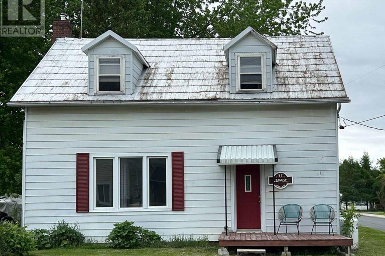 28341063/37-main-street/south-stormont-osnabruck-twp/south-stormont/ontario/K0C1Y0_2