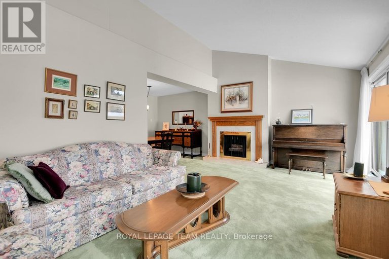29224788/1137-ambleside-drive/woodroffe/ottawa/ontario/K2B8E2_8