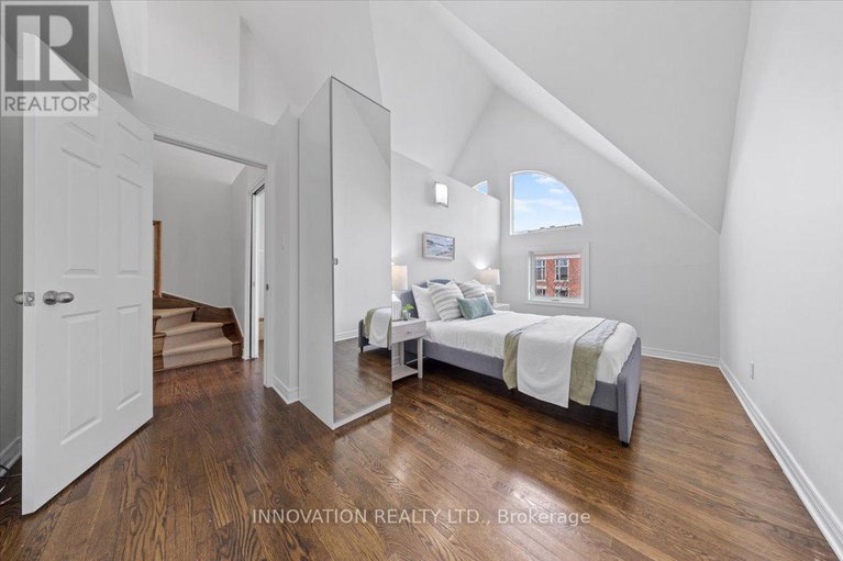 28392442/b-36-dufferin-road/lindenlea/ottawa/ontario/K1M2A8_17