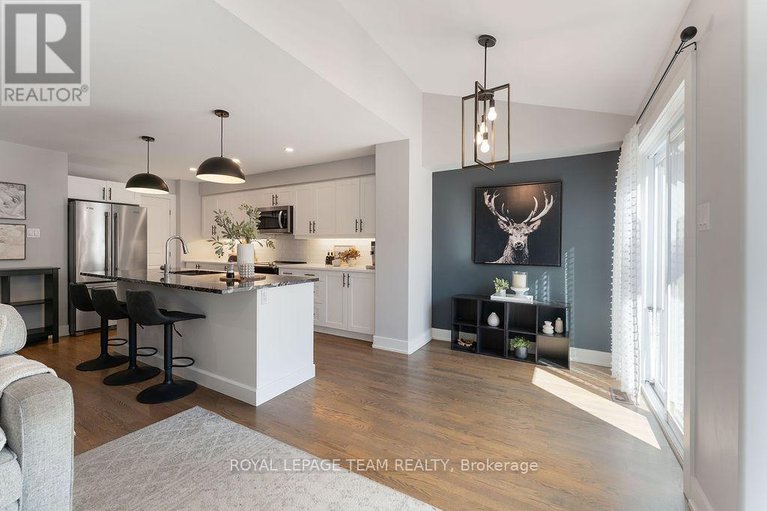28963123/321-proud-walk/stittsville-south/ottawa/ontario/K2S2L6_19