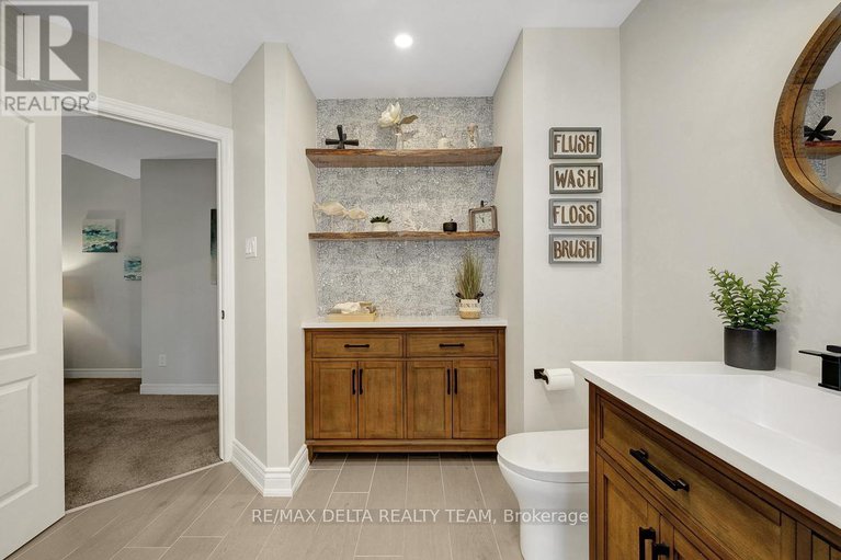28847378/1971-schroeder-crescent/springridgeeast-village/ottawa/ontario/K4A4P7_31