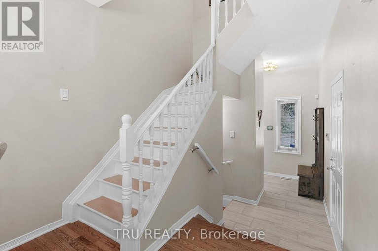 28854765/2023-avenue-o/eastway-gardensindustrial-park/ottawa/ontario/K1G0B1_15