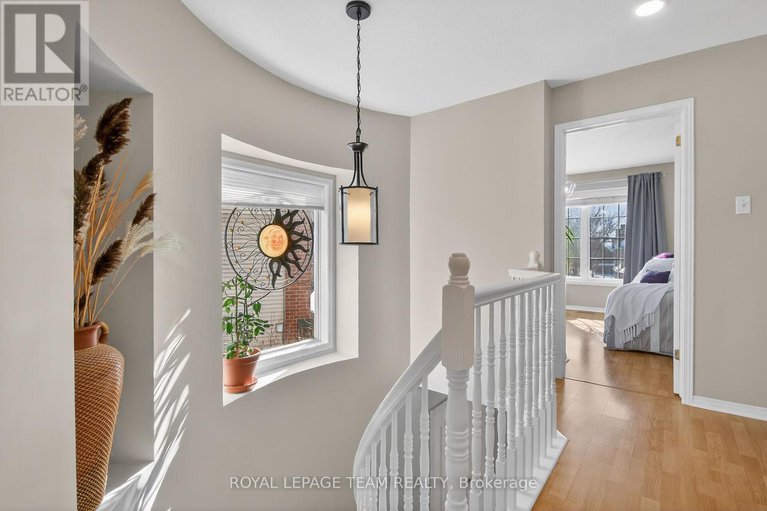 29421780/6302-sablewood-place/chapel-hill/ottawa/ontario/K1C7M6_37