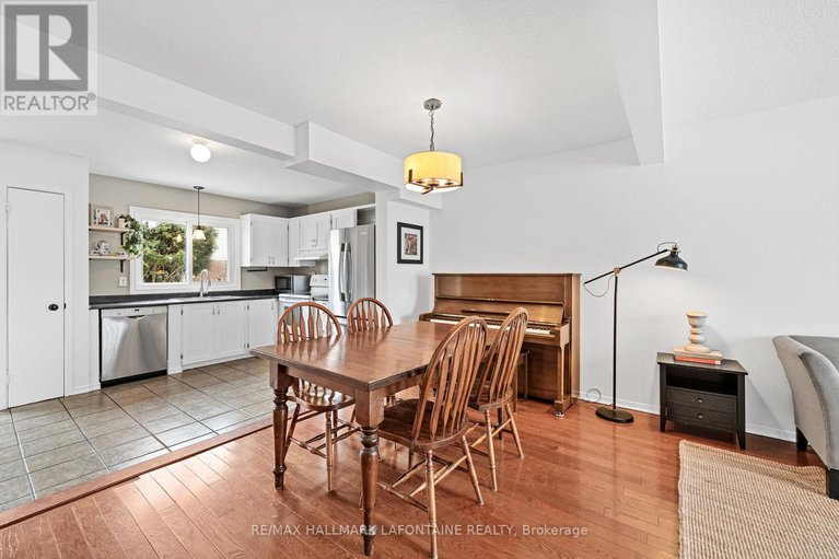 29389069/2275-orient-park-drive/blackburn-hamlet-south/ottawa/ontario/K1B4Y2_6