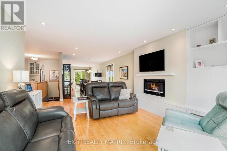 28356957/209-jasper-crescent/town-of-rockland/clarence-rockland/ontario/K4K0A3_5