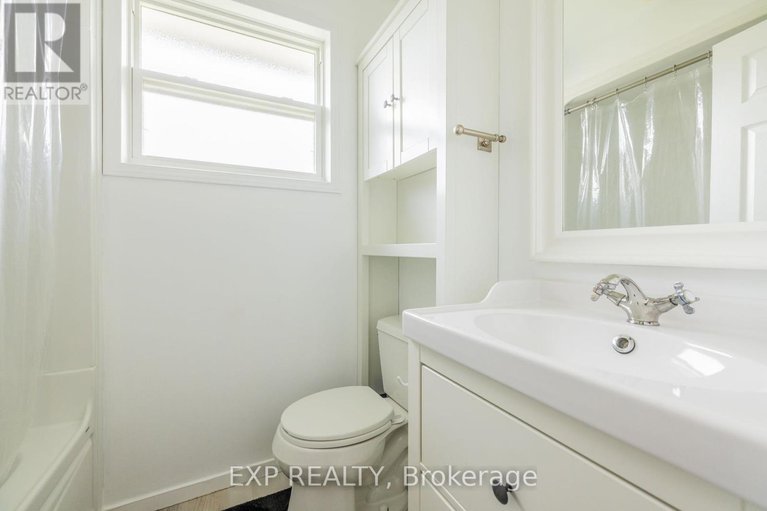 28811439/1954-rosebella-avenue/blossom-parkleitrim/ottawa/ontario/K1T1G7_17