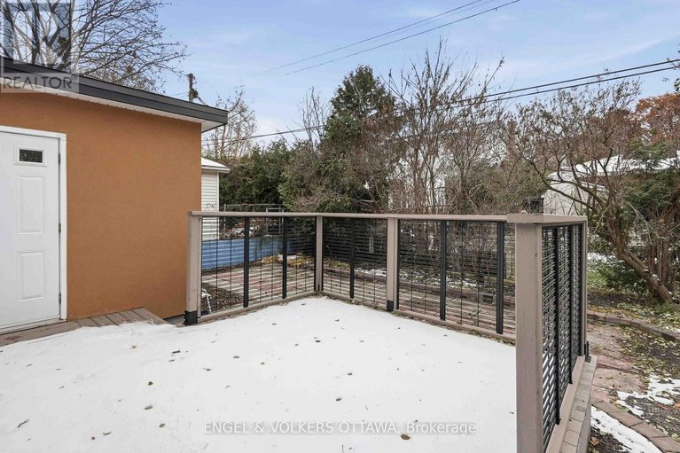 29121970/1238-cheverton-avenue/alta-vista/ottawa/ontario/K1H7P6_28