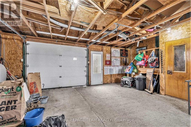 29587857/10296-marionville-road/north-dundas-winchester-twp/north-dundas/ontario/K4R1E5_23