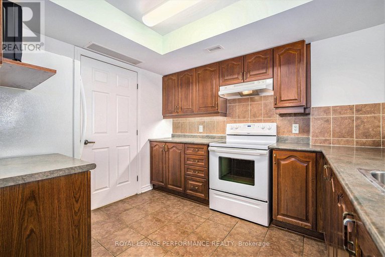 29080345/303-120-grant-carman-drive/borden-farmstewart-farmcarleton-heightsparkwood-hills/ottawa/ontario/K2E1C8_10