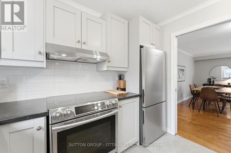 29617710/3907e-old-richmond-road/arbeatha-park/ottawa/ontario/K2H8T8_20