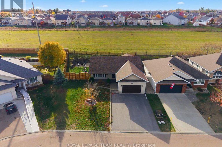 29081356/116-mclachlin-street-s/arnprior/arnprior/ontario/K7S3Y5_48