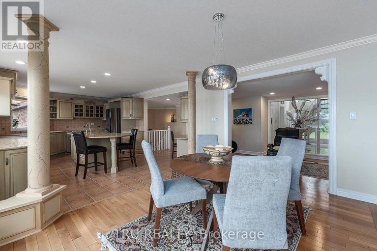 29057130/403-bank-street/ottawa/ontario/K2P1Y6_11