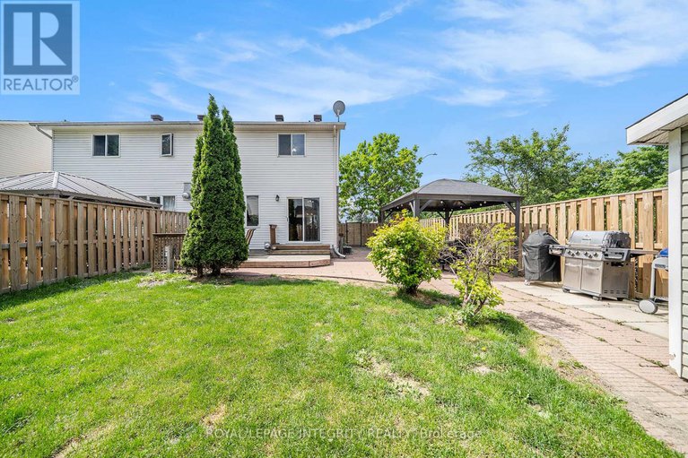 28477061/79-woodford-way/longfields/ottawa/ontario/K2J4C2_29