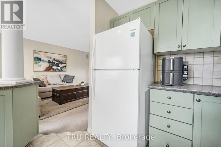 28362867/102-southpointe-avenue/longfields/ottawa/ontario/K2J4T5_16