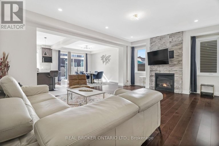 29417317/642-continental-avenue/emerald-meadowstrailwest/ottawa/ontario/K2S1B6_10