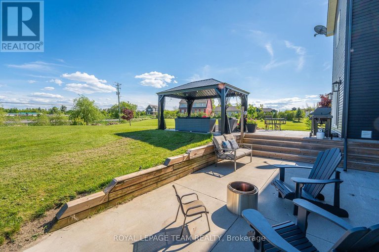 28397183/126-grasshopper-lane/dunrobin-shores/ottawa/ontario/K0A1T0_40