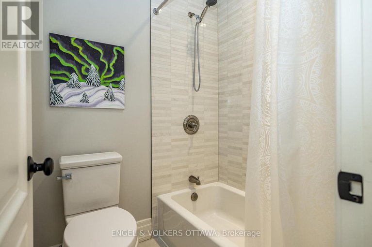 28516830/300-long-acres-street/bridlewood/ottawa/ontario/K2M0H1_41