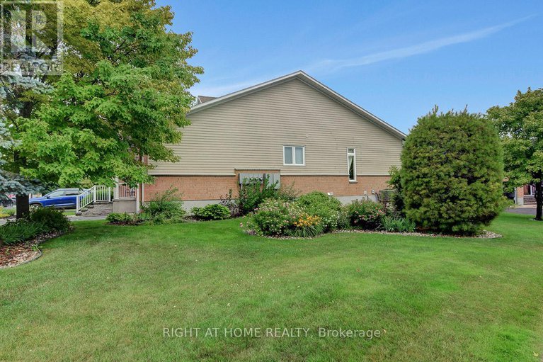 28557932/36-sable-run-drive/stittsville-central/ottawa/ontario/K2S1W8_48