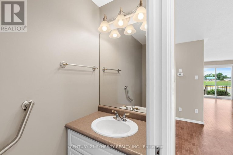 28591167/54-dr-gordon-crescent/kemptville/north-grenville/ontario/K0G1J0_20