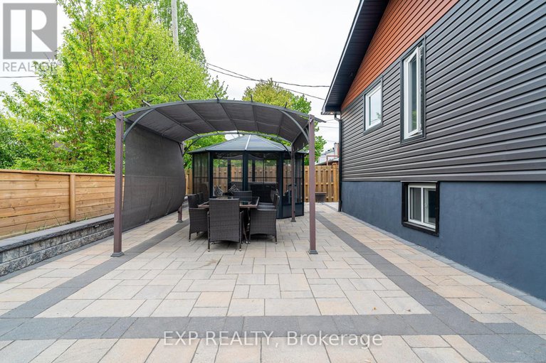 28347663/1885-arizona-avenue/urbandale-acres/ottawa/ontario/K1H6Z5_36