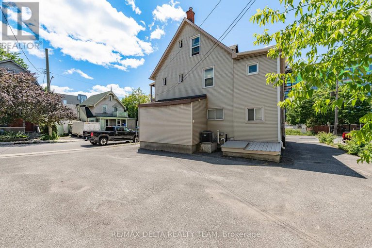 28647834/437-439-booth-street/west-centre-town/ottawa/ontario/K1R7K8_5
