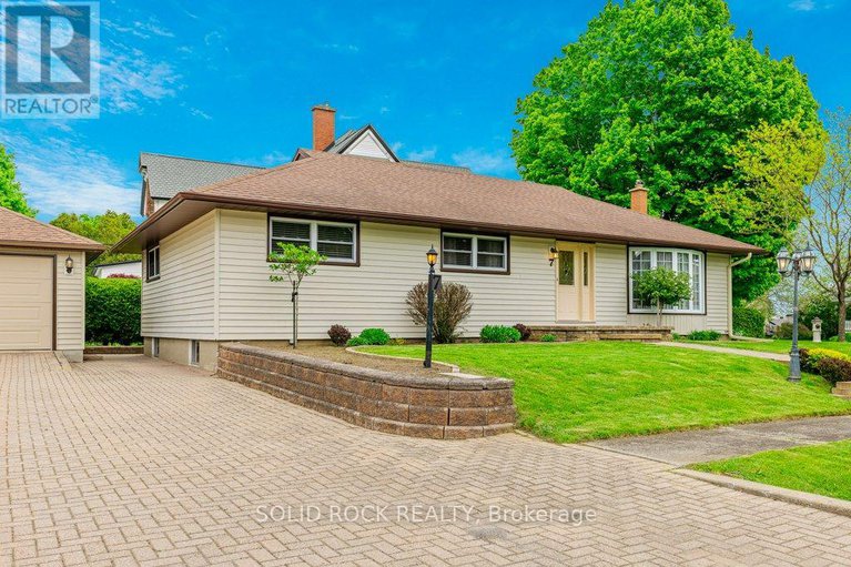 28357814/7-brouse-drive/iroquois/south-dundas/ontario/K0E1K0_35