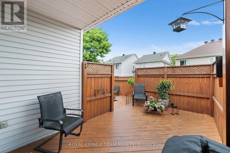 28475443/25-trump-avenue/central-park/ottawa/ontario/K2C4A7_40