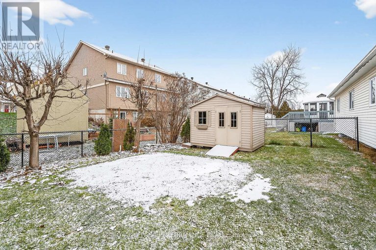 29153691/1032-lawrence-street/town-of-rockland/clarence-rockland/ontario/K4K1N1_29