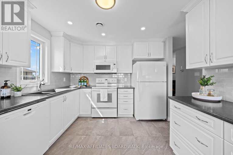 28841164/13-340-tribeca-private/longfields/ottawa/ontario/K2J6B4_15
