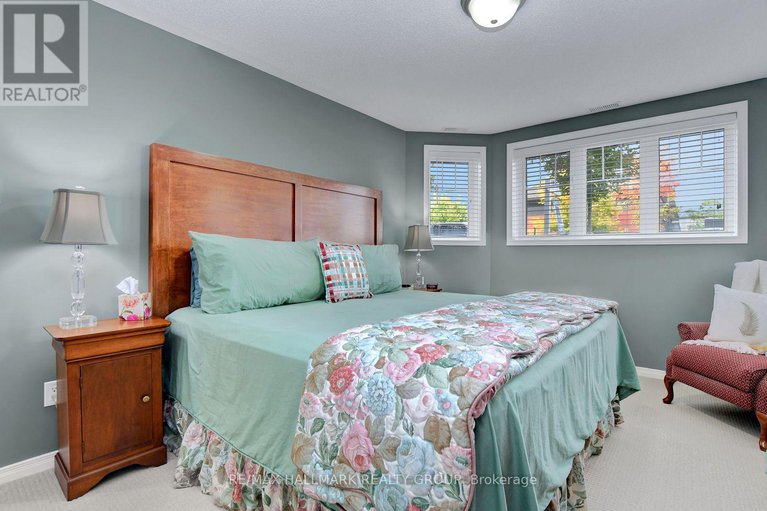 28888060/1-486-via-verona-avenue/longfields/ottawa/ontario/K2J6B3_21