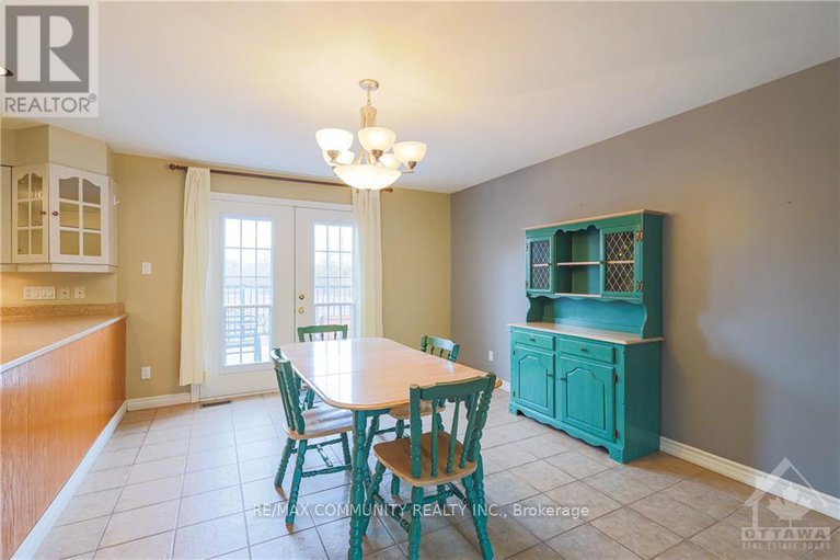 28933276/3067-mcgovern-road/north-grenville-twp-kemptville-south/north-grenville/ontario/K0G1J0_10
