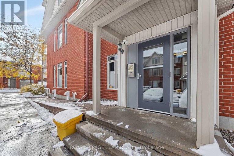 28889910/b-250-meilleur-private/vanier/ottawa/ontario/K1L0A3_2