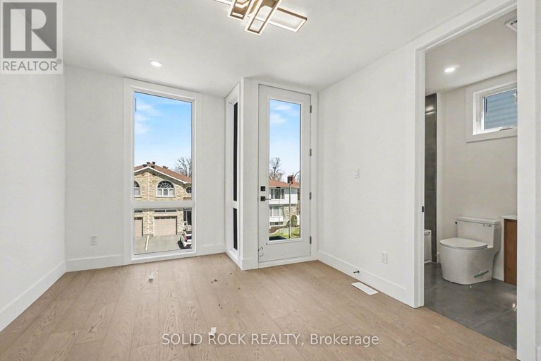 29669928/828-alpine-avenue/queensway-terrace-north/ottawa/ontario/K2B5R6_21