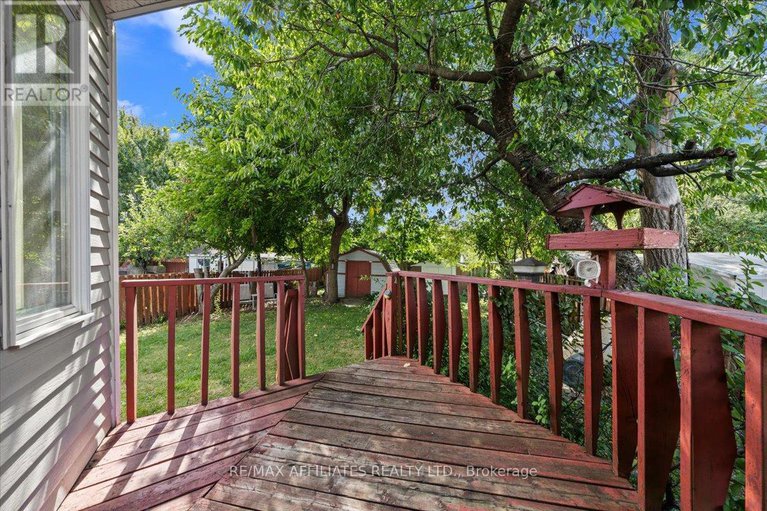 28835294/1024-miss-ottawa-street/beacon-hill-south/ottawa/ontario/K1J7B1_36