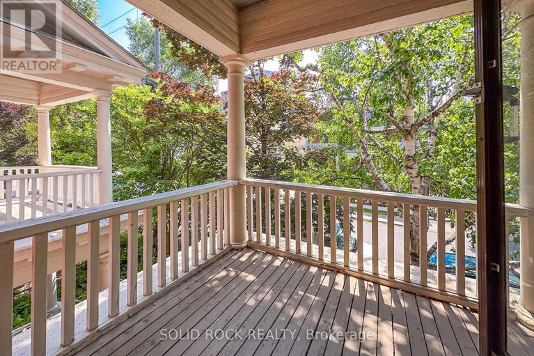 28616919/541-besserer-street/sandy-hill/ottawa/ontario/K1N6C6_15