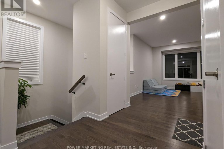 28308591/346-falsetto-street/mer-bleuebradley-estatesanderson-park/ottawa/ontario/K1W0S6_13
