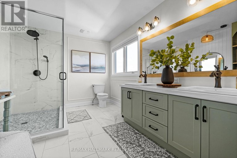 29568422/104-duncanville-street/village-of-russell/russell/ontario/K4R0G3_27