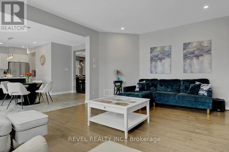 29399297/664-eagle-crest-heights/stittsville-north/ottawa/ontario/K2S1G6_5