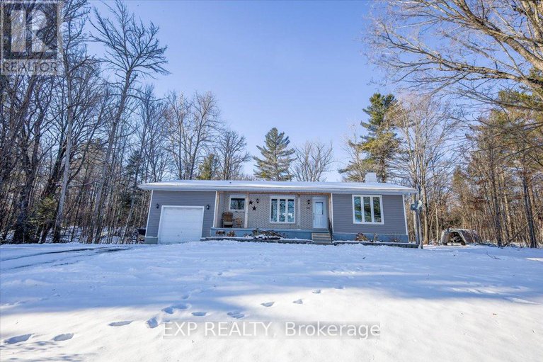 29166870/702-cedar-hill-road/pakenham/mississippi-mills/ontario/K0A2X0_1