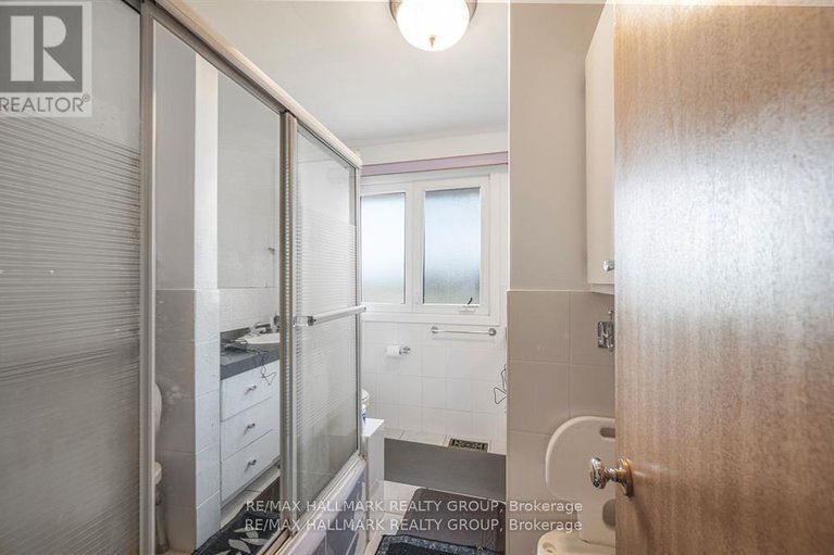 29562985/6050-old-richmond-road/south-of-fallowfield-road/ottawa/ontario/K0A2Z0_22