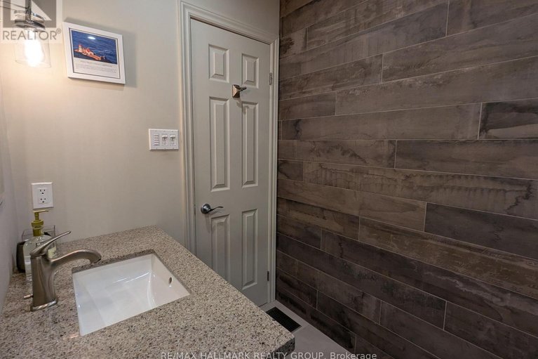 29600098/155-markland-crescent/barrhaven-east/ottawa/ontario/K2G5Z7_20