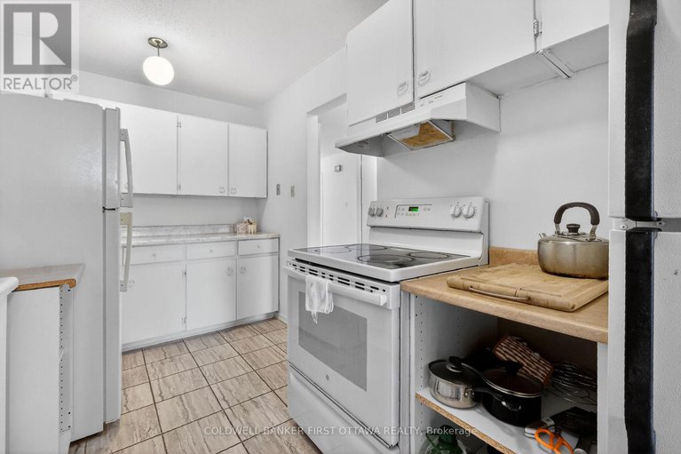 29449932/17-300-stone-quarry-private-s/carson-meadows/ottawa/ontario/K1K3Y2_31