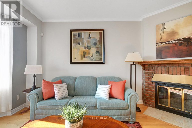 29048686/68-pheasant-run-drive/pheasant-run/ottawa/ontario/K2J2R4_12