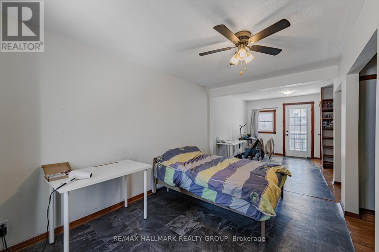 29634636/24-patro-street/lower-town/ottawa/ontario/K1N8B1_31