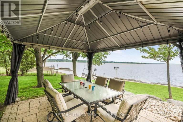 28439850/150-voisine-road/town-of-rockland/clarence-rockland/ontario/K4K1A1_43