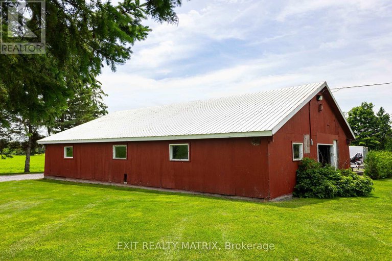 28169464/3172-8th-line-road/metcalfe/ottawa/ontario/K0A2P0_42