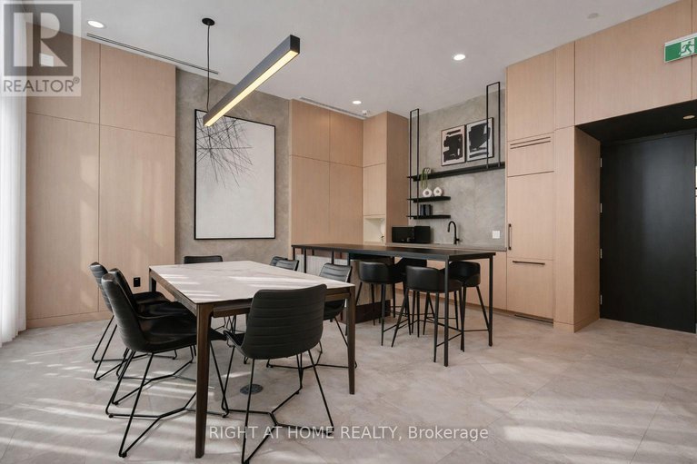 29309586/207-10-james-street/ottawa-centre/ottawa/ontario/K2P1T2_9