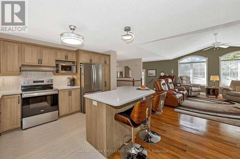 28907954/2360-lorraine-street/clarencerockland-twp/clarence-rockland/ontario/K4K1K7_12